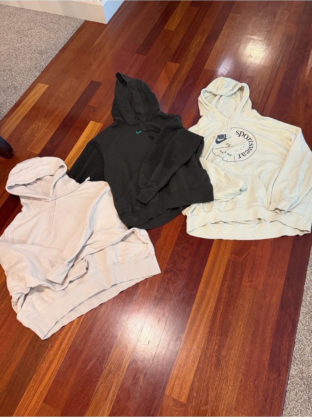 Nike womens sweatshirts